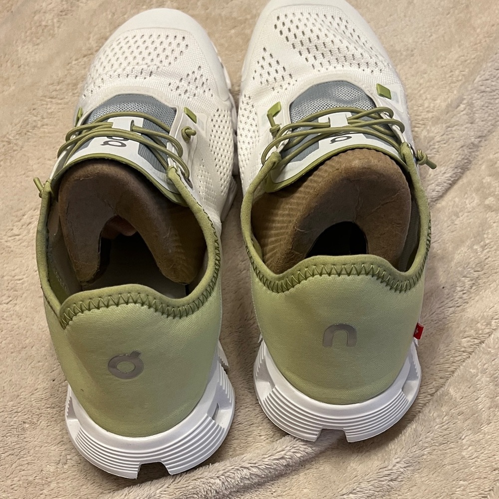 On Cloud , CLOUDCOAST Running Cream and Green Sneakers